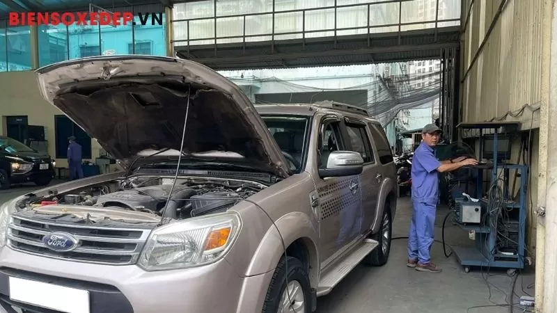 Đăng kiểm xe ô tô Ford