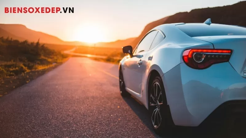 Dự Báo Ngành Ô Tô - Cơ Hội & Thách Thức Năm 2025